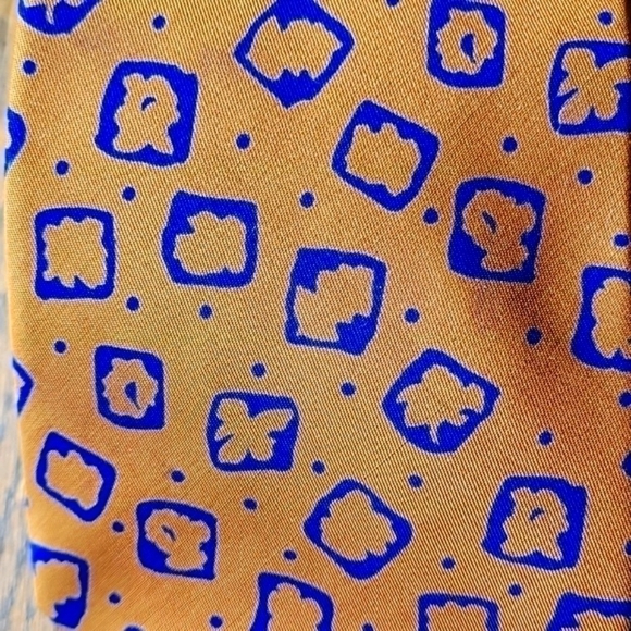 Valentino Garavani Silk Italian Bronze Blue Dots Geometrical Necktie Vintage - Picture 3 of 16